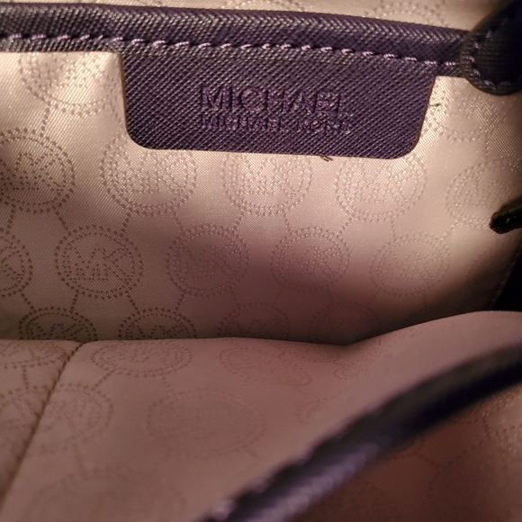 Michael Kors Purse - Picture 3 of 3
